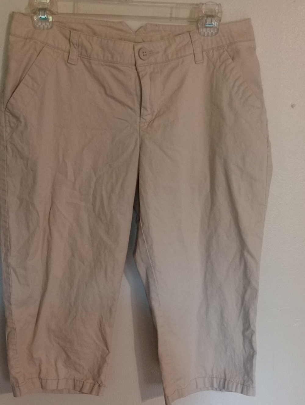 Columbia Womens Khaki Cropped Chino Pants